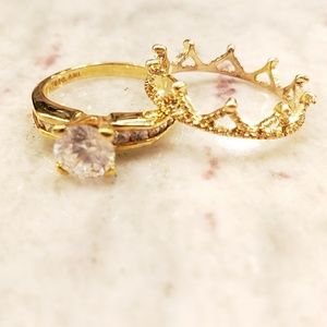 Costume Crown Gold Wedding Ring Set